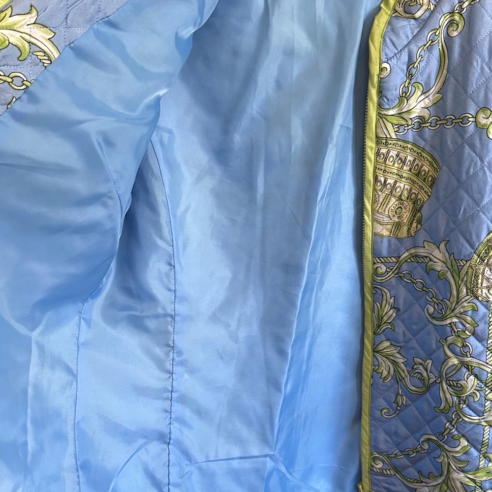 SilkLand Blue and Green Quilted Jacket - Picture 4 of 5